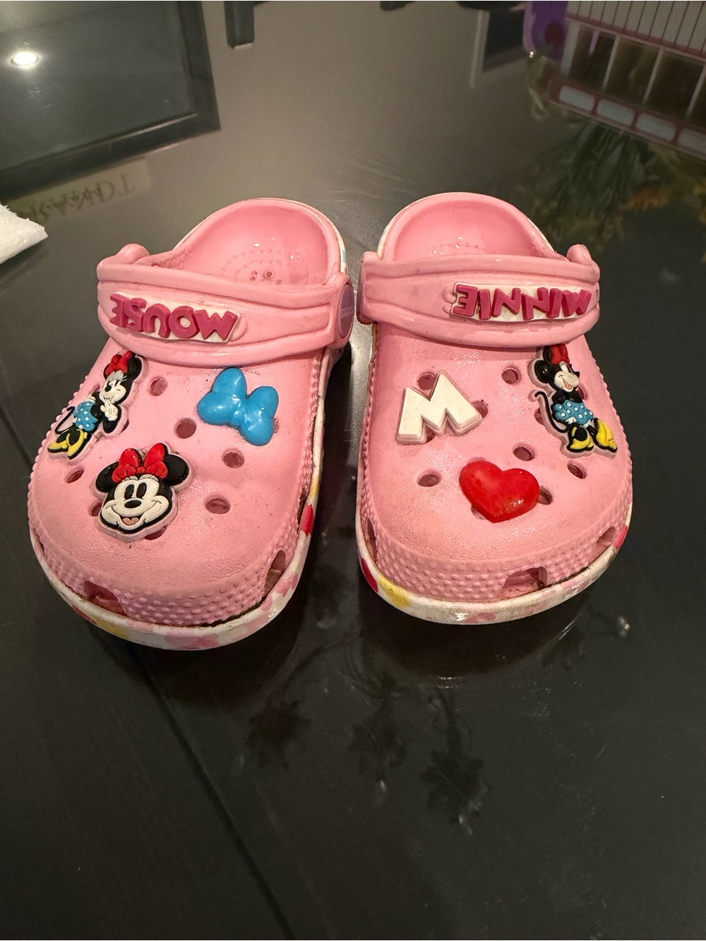 CROCS Pink Minnie Mouse Kids Clogs with Charms
